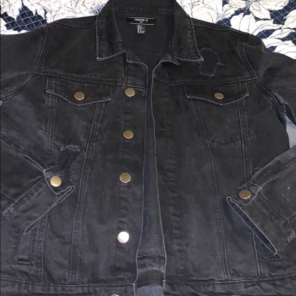 Men’s denim jacket